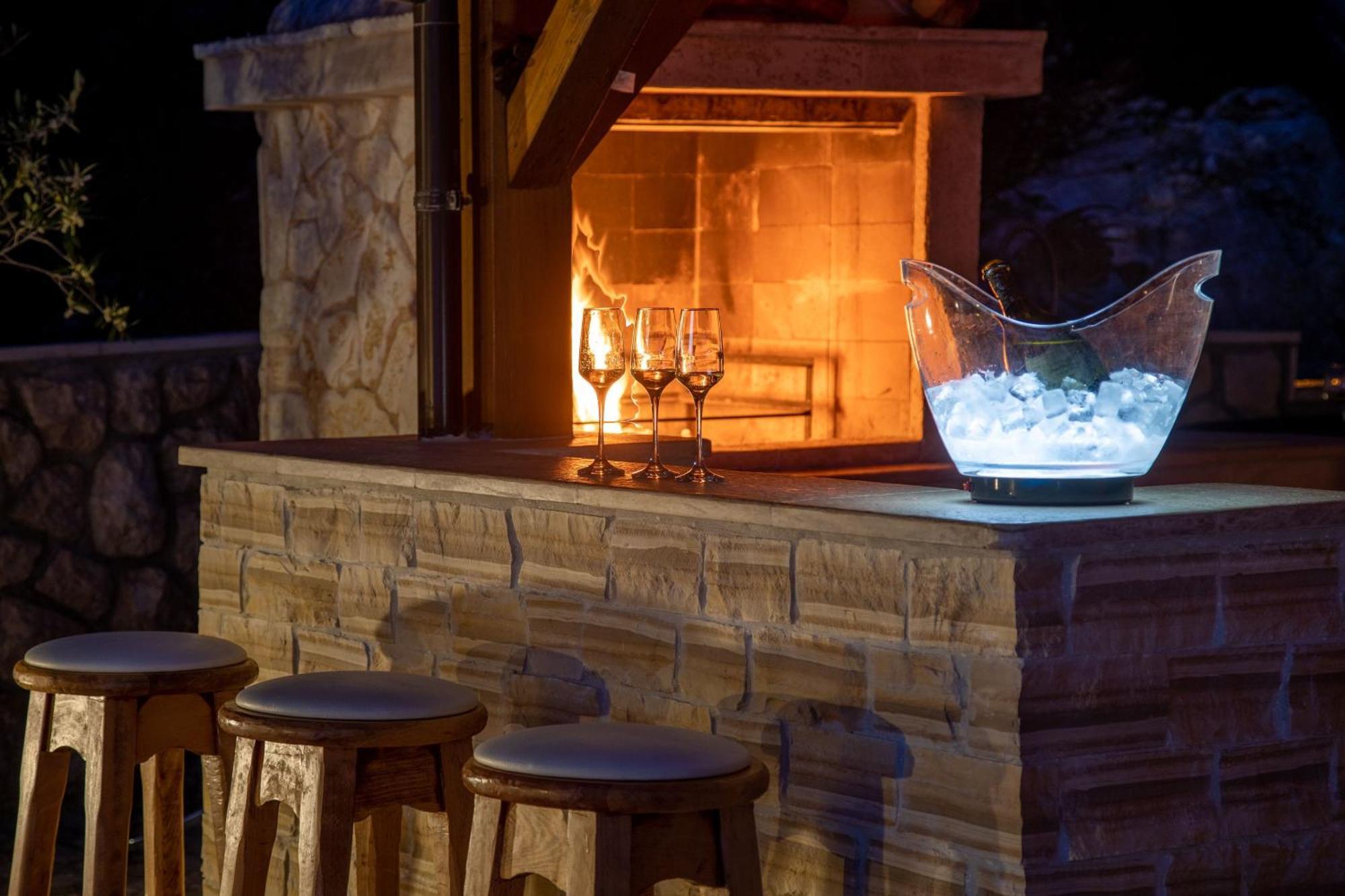 Luxury Villa Allen With Pool Klimno Quarto foto